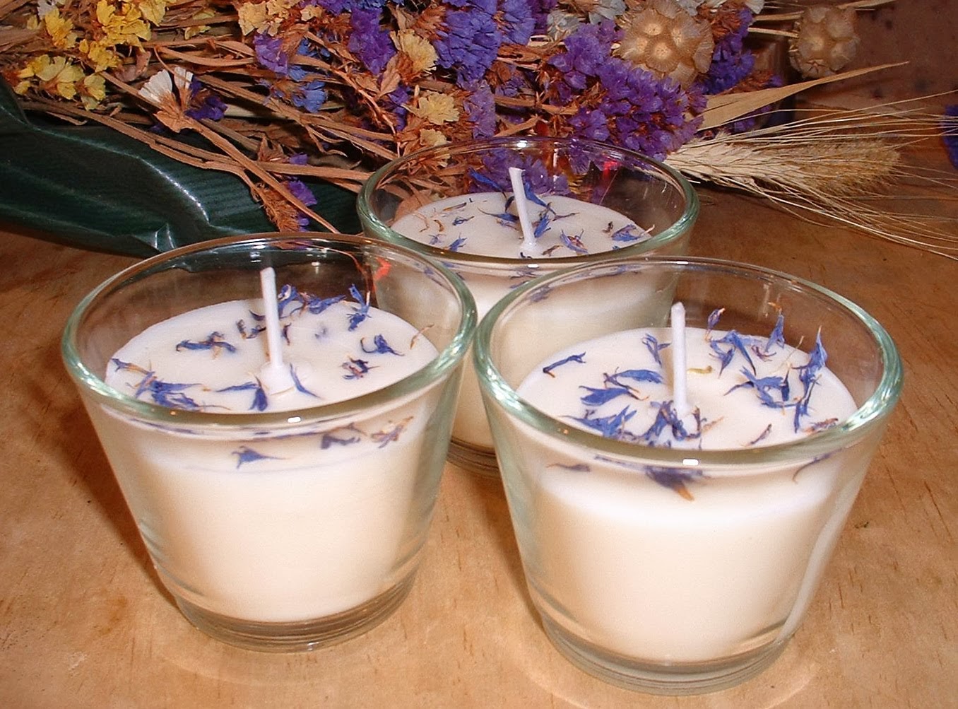 Cherry Berry The Benefits of Soy Based Tropical Candles