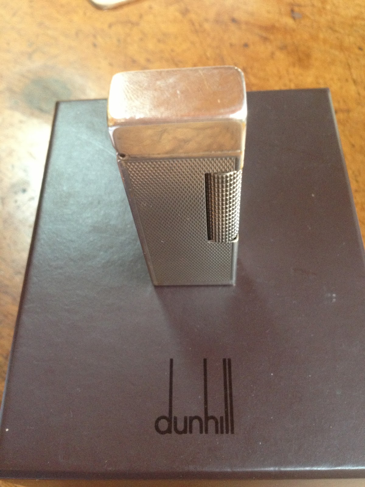 Dunhill Lighter Collection Dunhill Lighter Photographs with Information