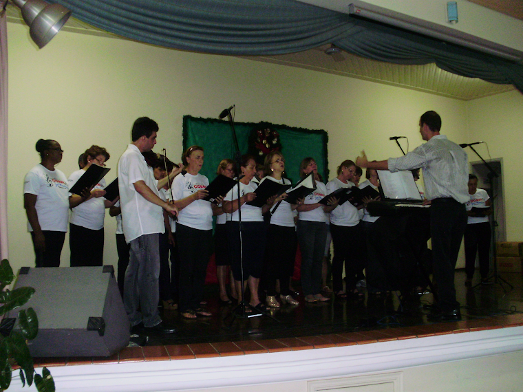 APRESENTAÇÃO DOS CORAIS: CANTO DE LUZ, APOESP E MUNICIPAL