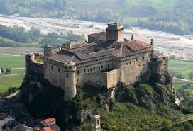 Visita i castelli del Ducato di Parma e Piacenza con i suoi borghi storici