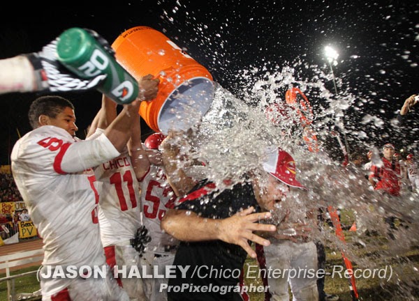 Pro Pixelographer: Chico Takes Back the Almond Bowl Title