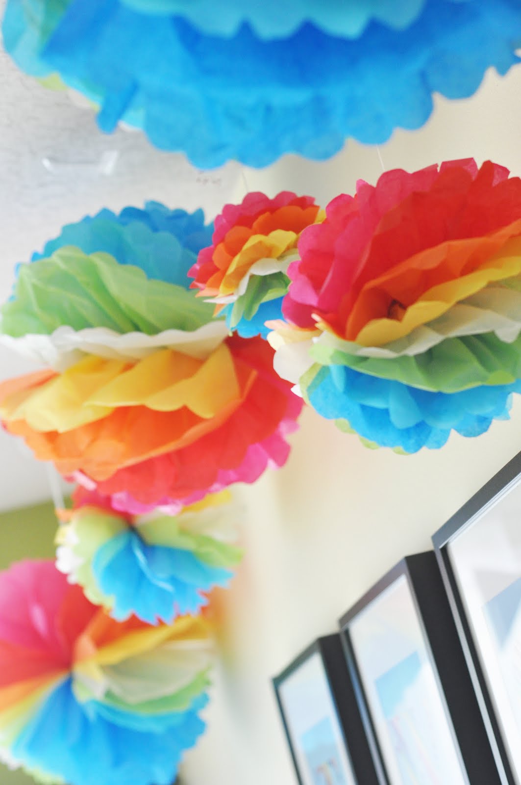 how to decorate with tissue paper pom poms Virginia tissue paper pom poms tutorial these are cheap and easy and brighten up any room in minutes use them to decorate at your next party. how to decorate with tissue paper pom poms Virginia tissue paper pom poms tutorial these are cheap and easy and brighten up any room in minutes use them to decorate at your next party.