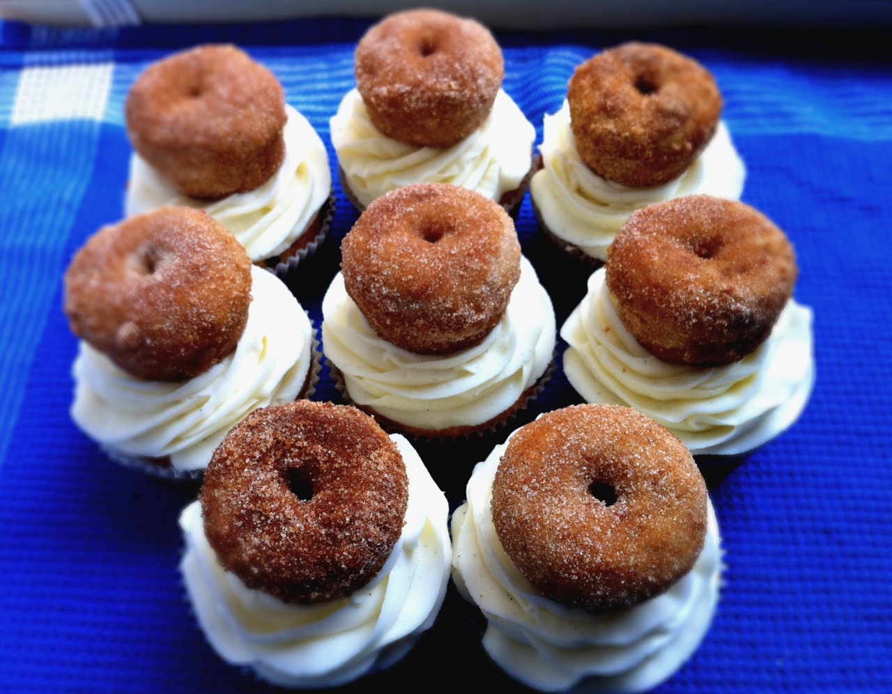 The Cupcaketologist Case Study 90 &quot;The Ultimate Blueberry Donut Cupcake&quot;