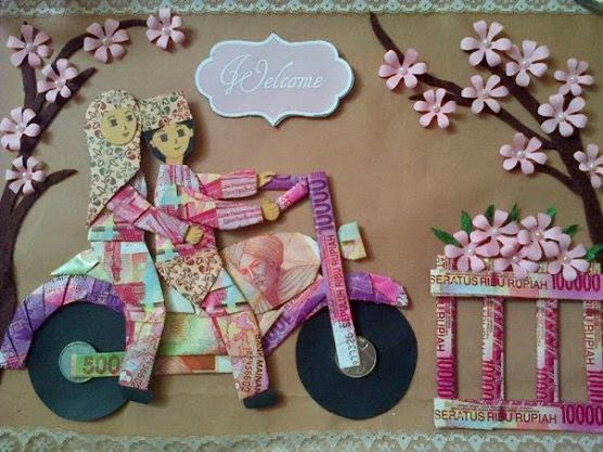 Hasil gambar untuk mahar dari uang mainan