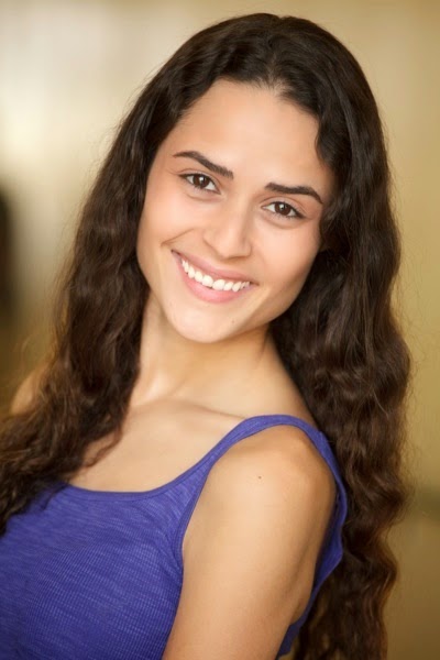 Stephanie Nogueras picture 17