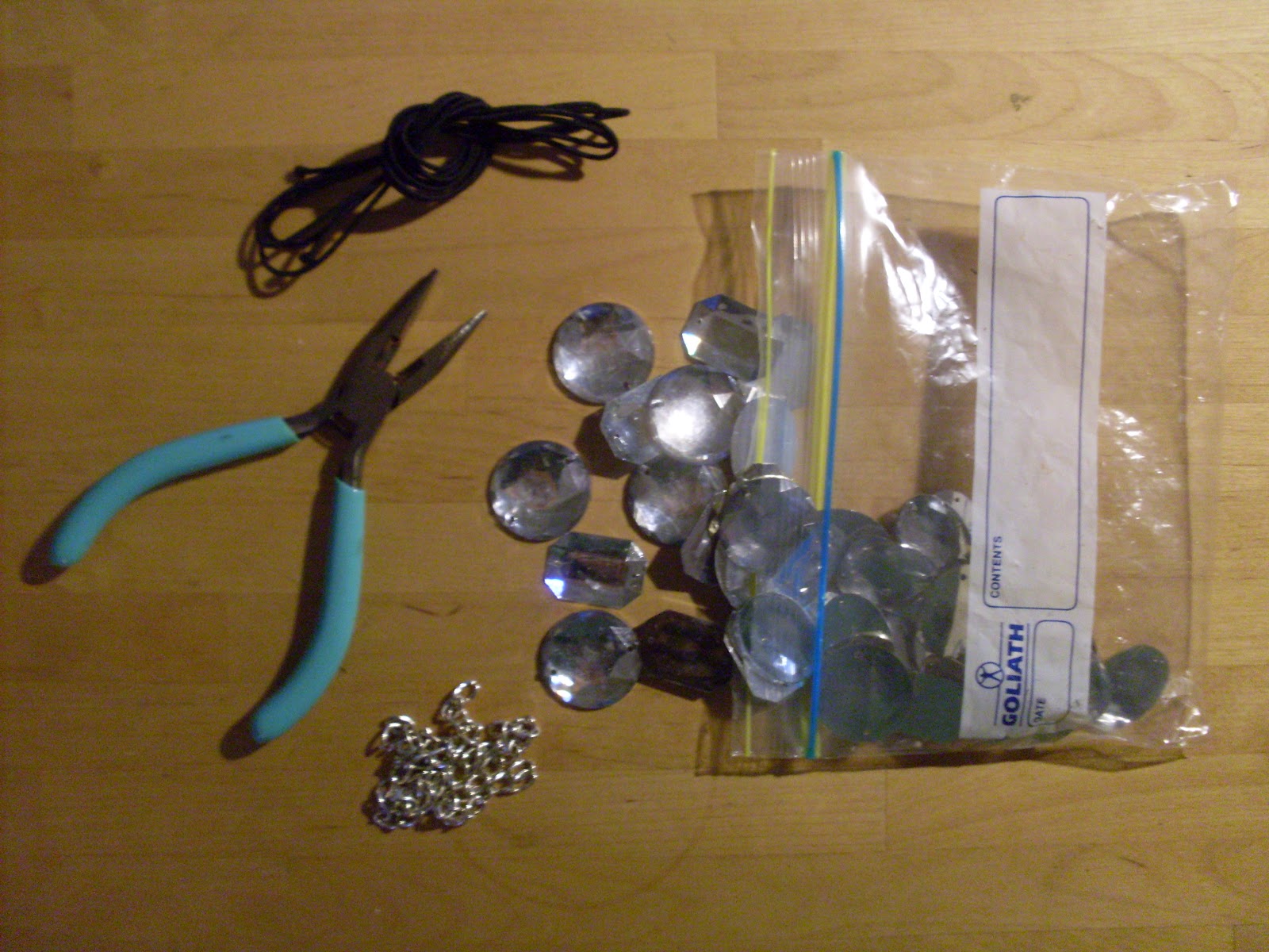 Kooky Quirky Cute DIY Jeweled Chain Headbands