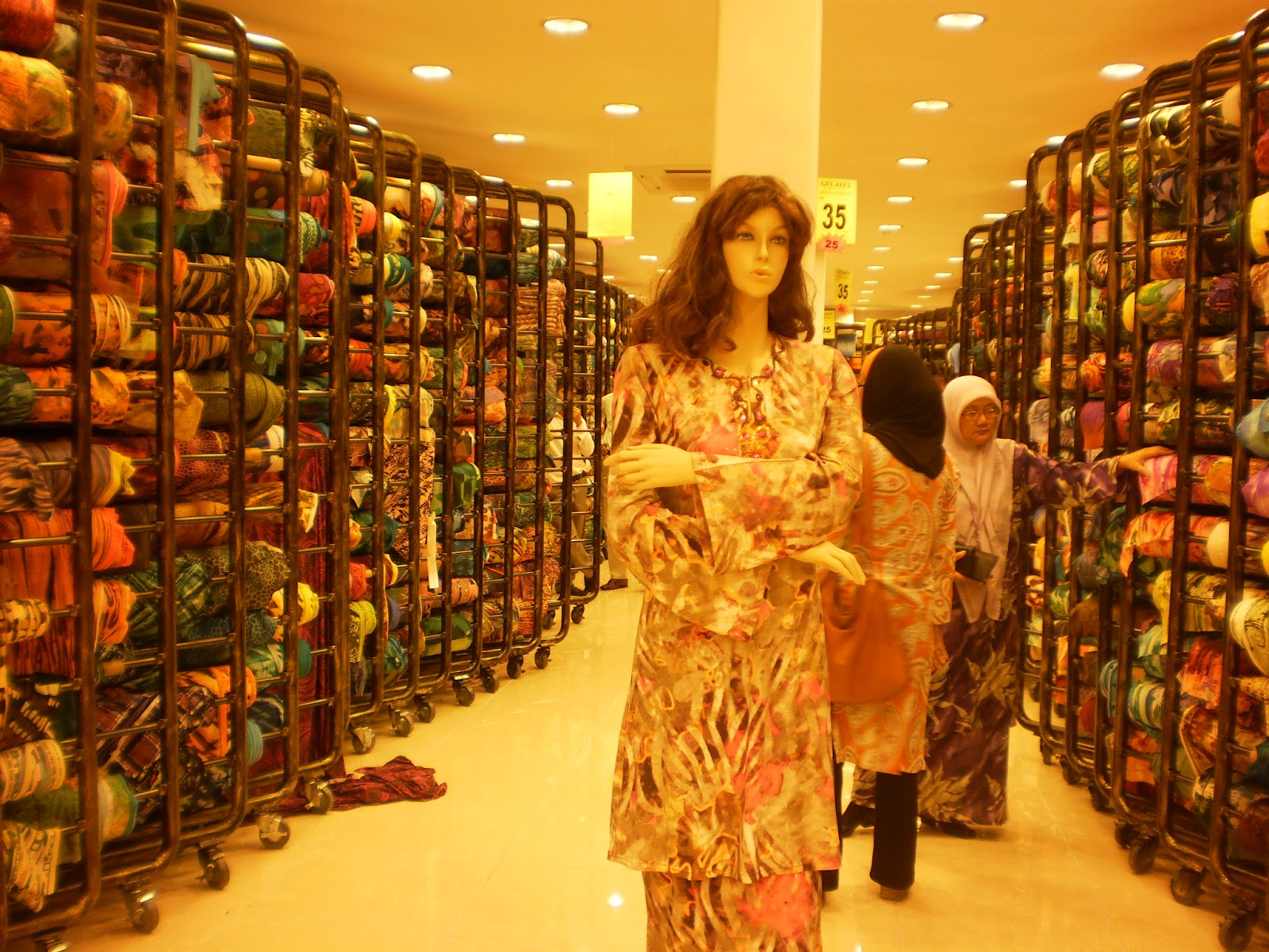 Gulatis SIlk Store