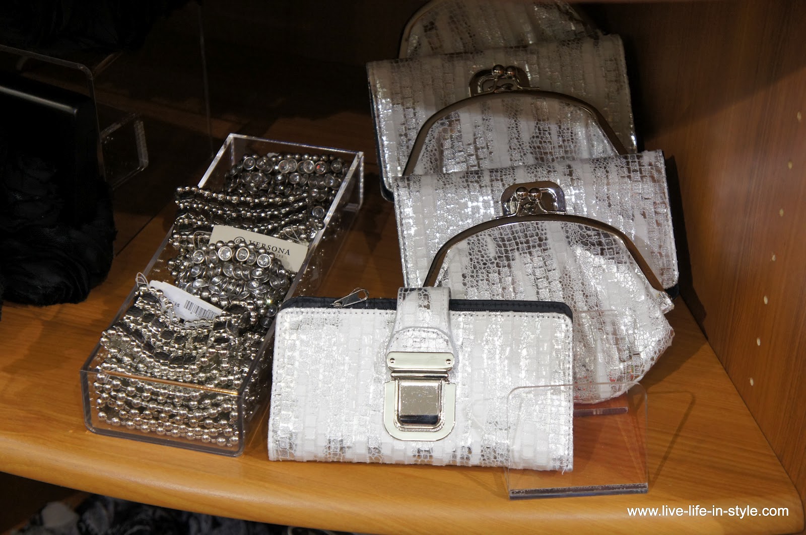 Versona Accessories Shasie’s World