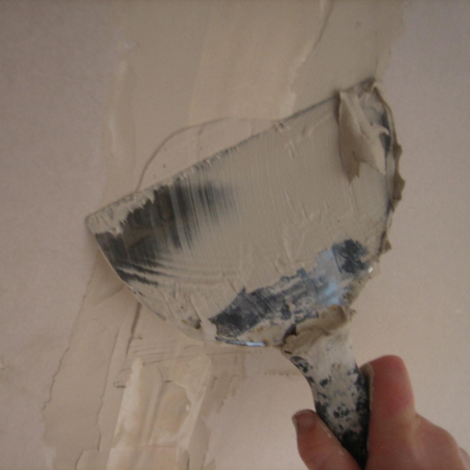 Our Handmade Home how to... Tape Plasterboard