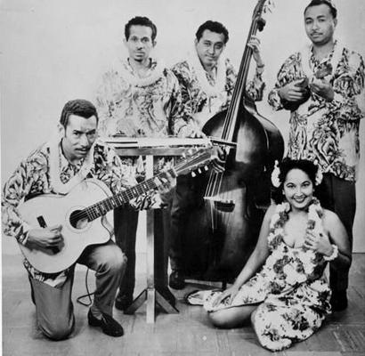 Rudi Wairata & His Mena Moeria Minstrels - Beautiful Hawaii Rudi Wairata & His Mena Moeria Minstrels - Beautiful Hawaii