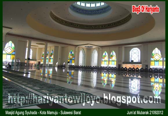 Jum'at Mubarak di Masjid Agung Kota Mamuju - Propinsi Sulawesi Barat