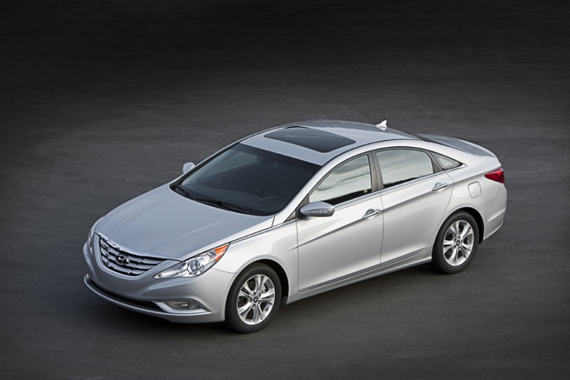 Hyundai Sonata Hybrid Version Car Review 2011 and Pictures LUXURY