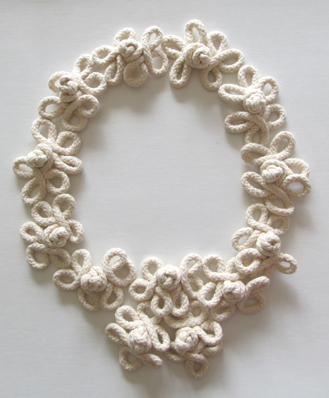 All Frog Closure Necklace Tutorial / The Beading Gem