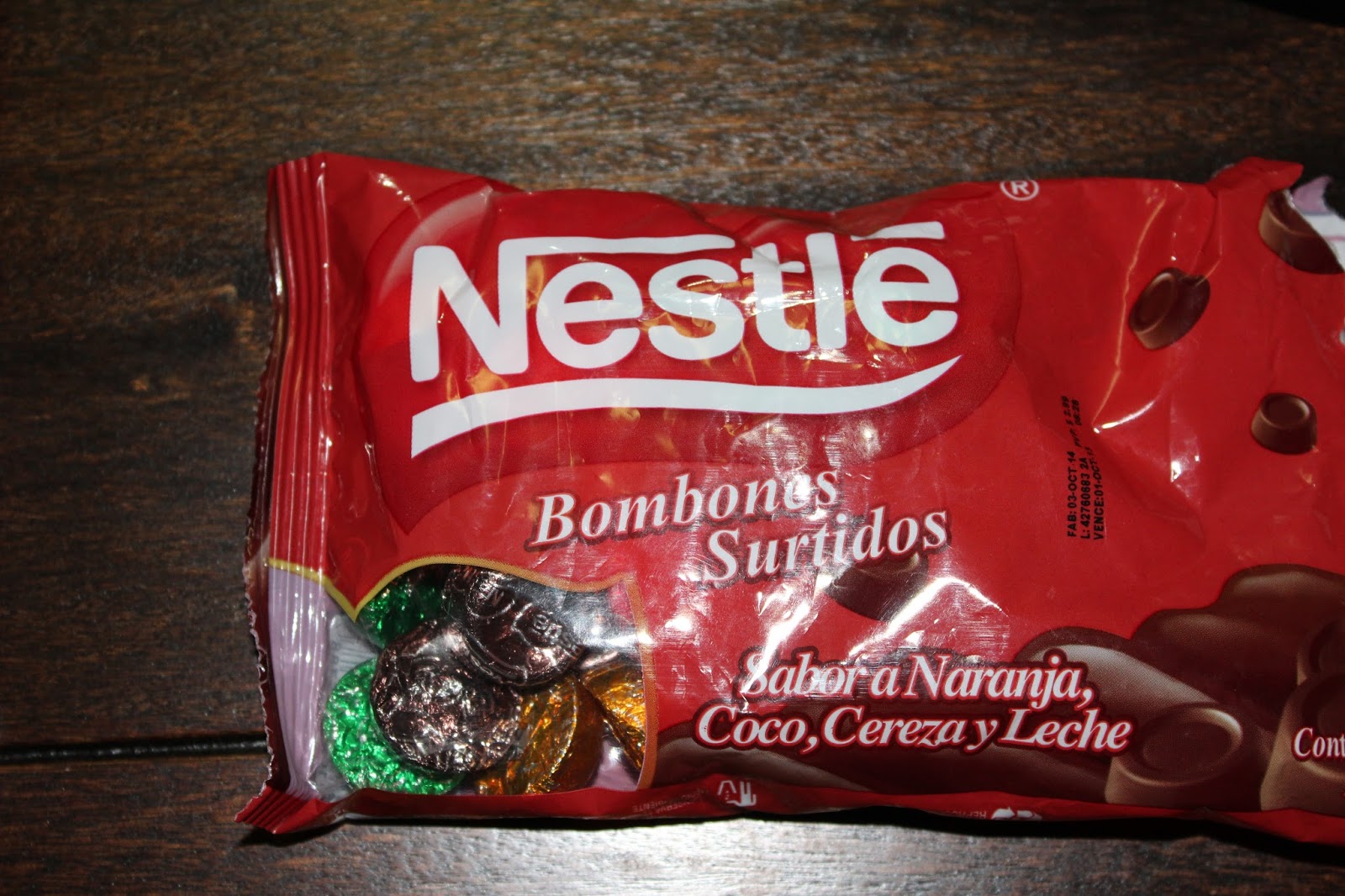 The Bowen Knot ⌘ Taste Testing Cookies, Cakes, and Sweets Here in Ecuador