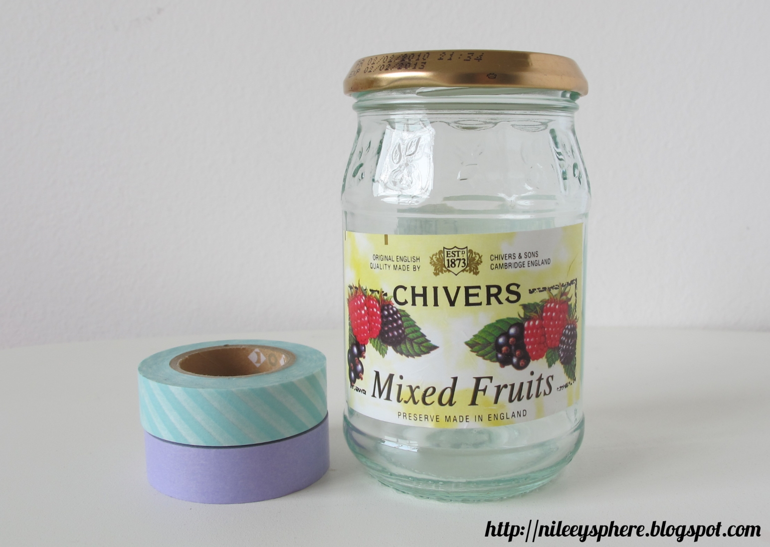 nileey's sphere DIY Washi Tape and Mason Jar Vase