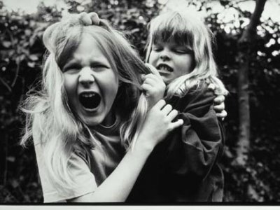 Black Sisters Fighting