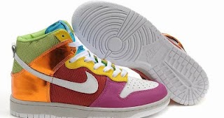 nike dunk rainbow