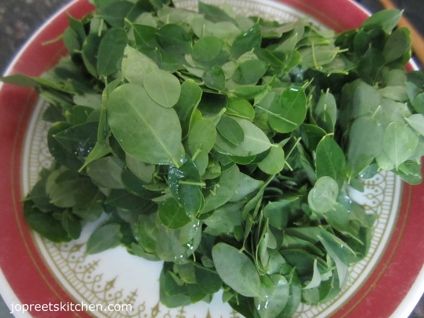 Indian Kitchen Drumstick Leaves / Murungai Keerai Sambar Healthy