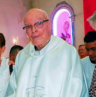 46 Fotografías - 75 años de vida sacerdotal de Mons. Raúl Méndez Moncada