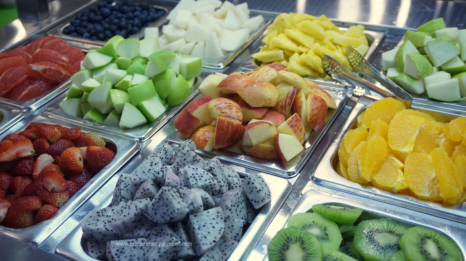 Say "Yes! Fruits" with MBG New Fruits Salad Bar ♥Miriam MerryGoRound♥