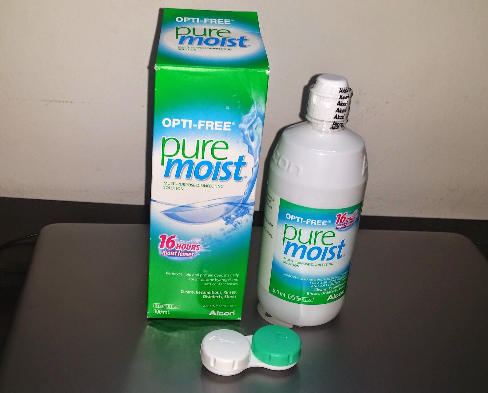 Hello Blue Eyes! {New User's Adventure on Contact Lenses}