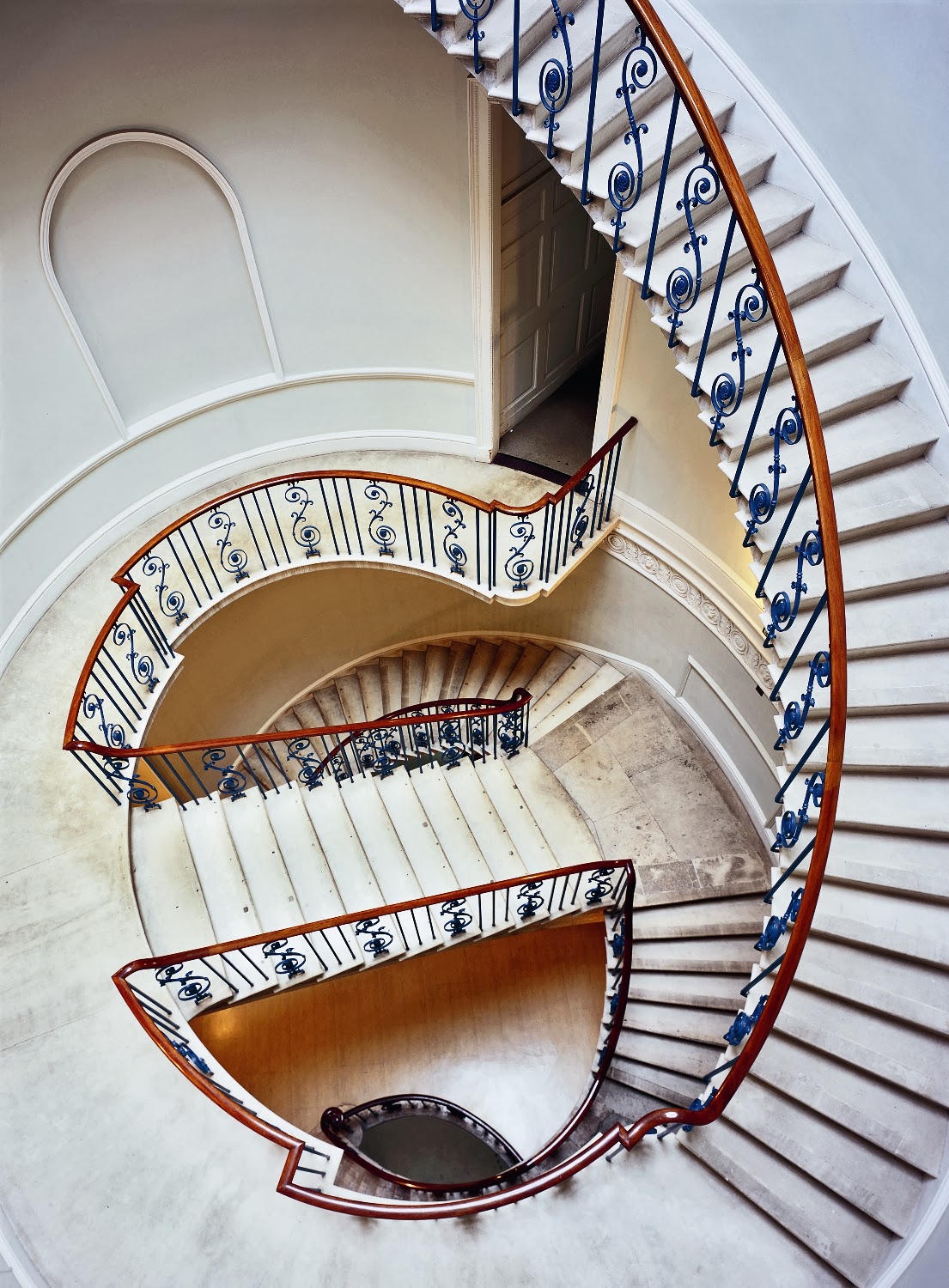 The Arts by Karena: Staircases: The Architecture of Ascent