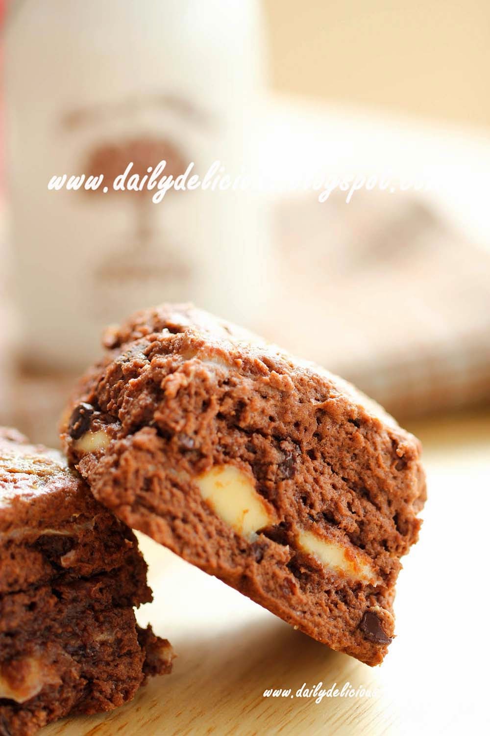 dailydelicious Easy daily bake Chocolate soft cheese scone
