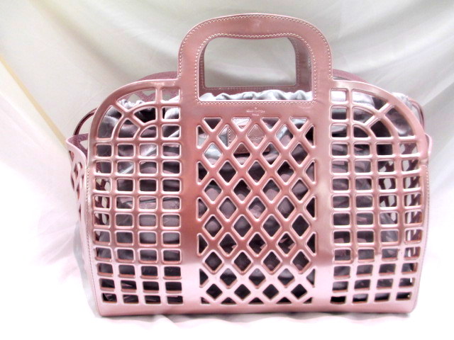 Pre-owned Louis Vuitton 2012 Jelly Basket Mm Bag In Pink