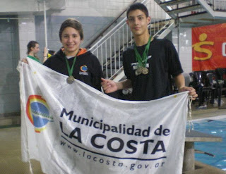 Gran actuación de jóvenes nadadores de La Costa 2 NADADORES