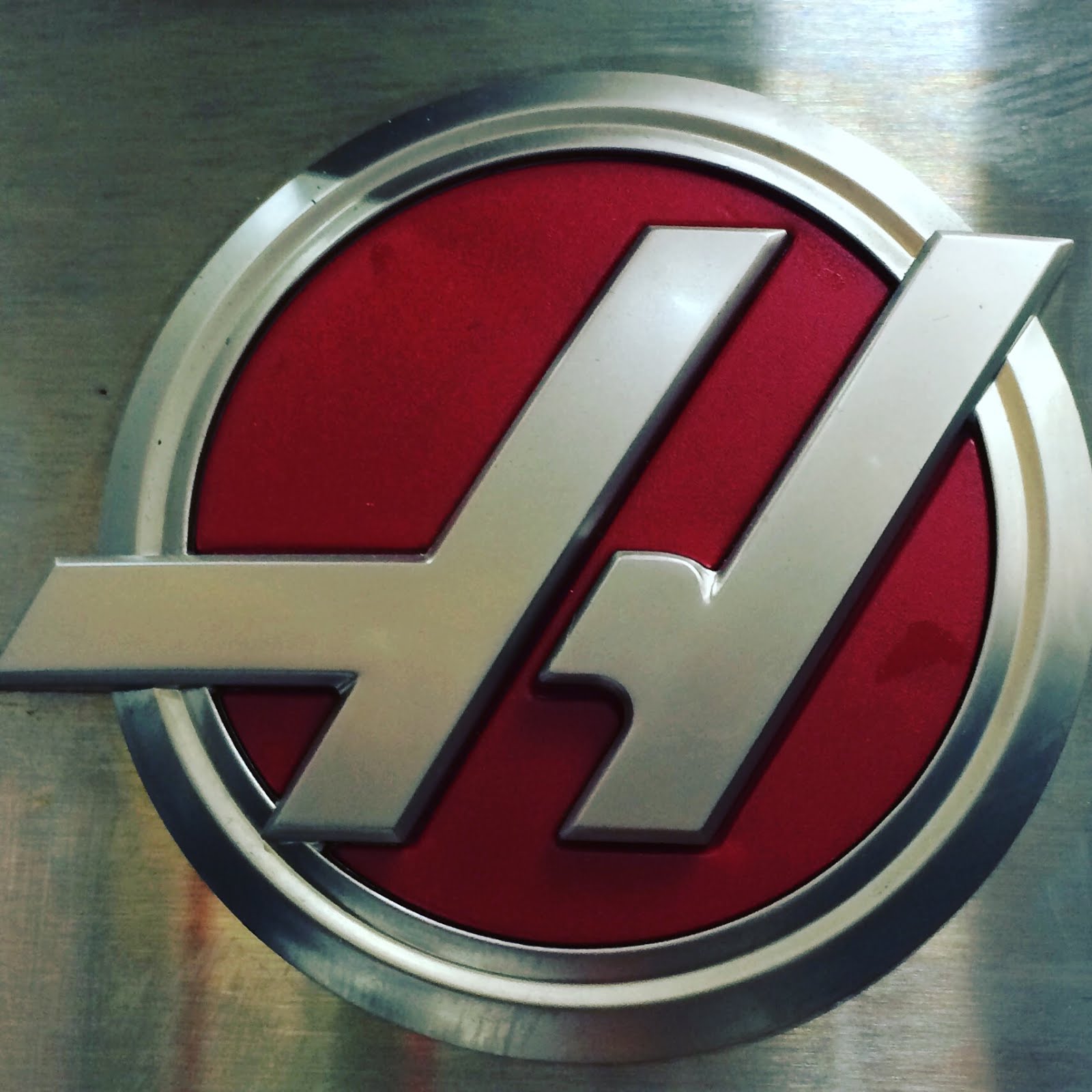 Haas Automation. (otettu Ammattiopistotavastiassa omalla puhelimella)