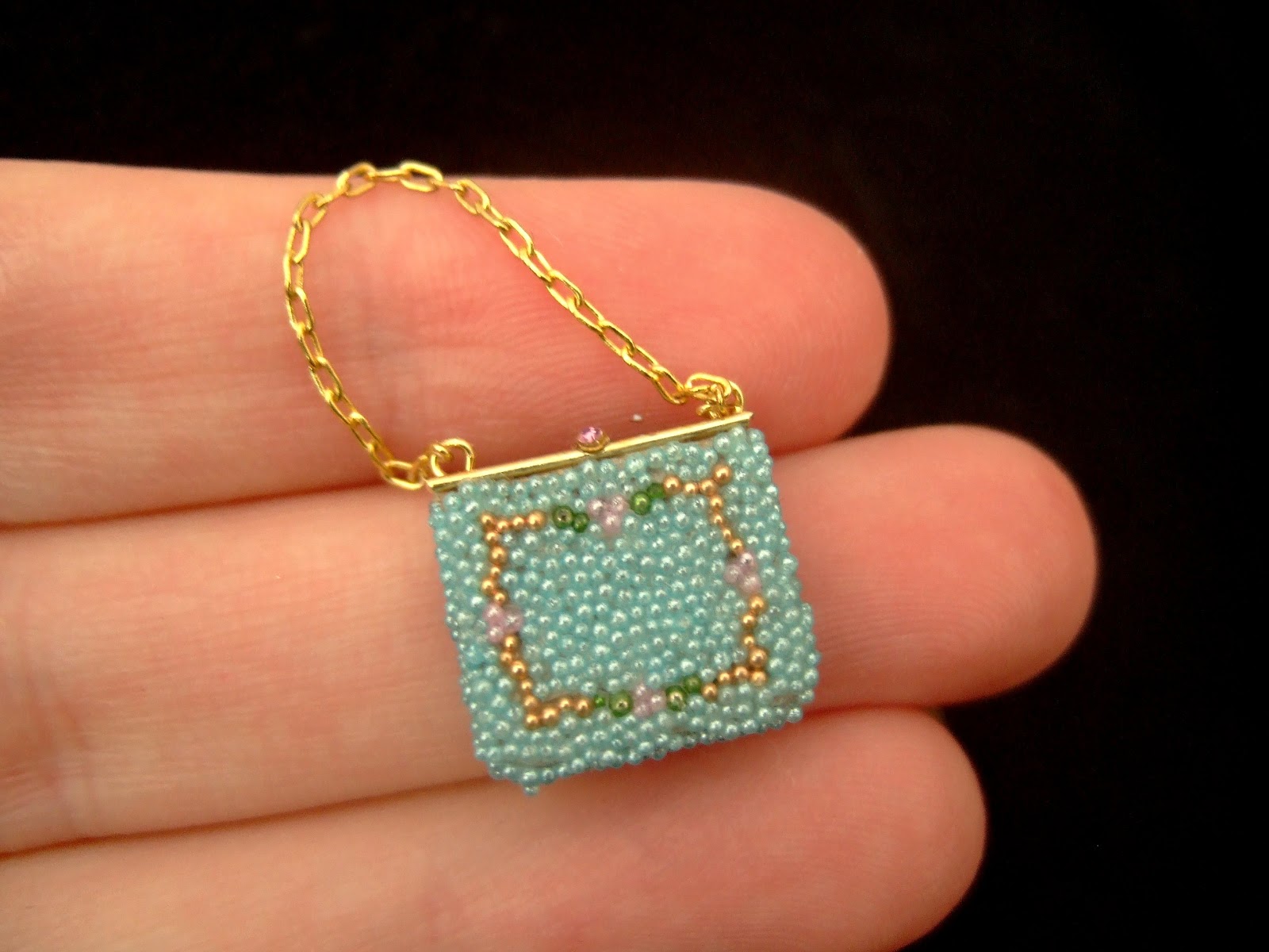 Wasting Gold Paper A Beaded Handbag Ready for Spring!