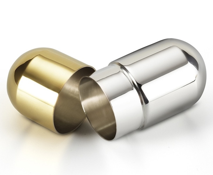 The Terrier and Lobster Desired Asprey Ultra Luxe Christmas Crackers