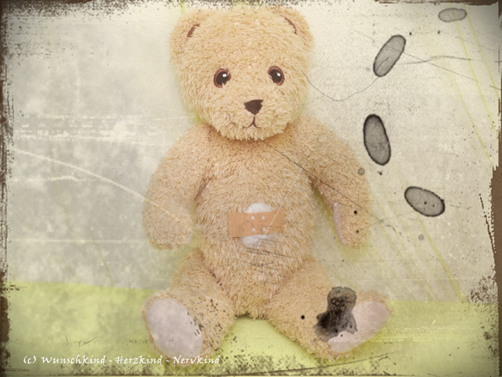 Ama Abebi Und Ama Aminata Ein Kleid Ein Top Eine Sechsspurige