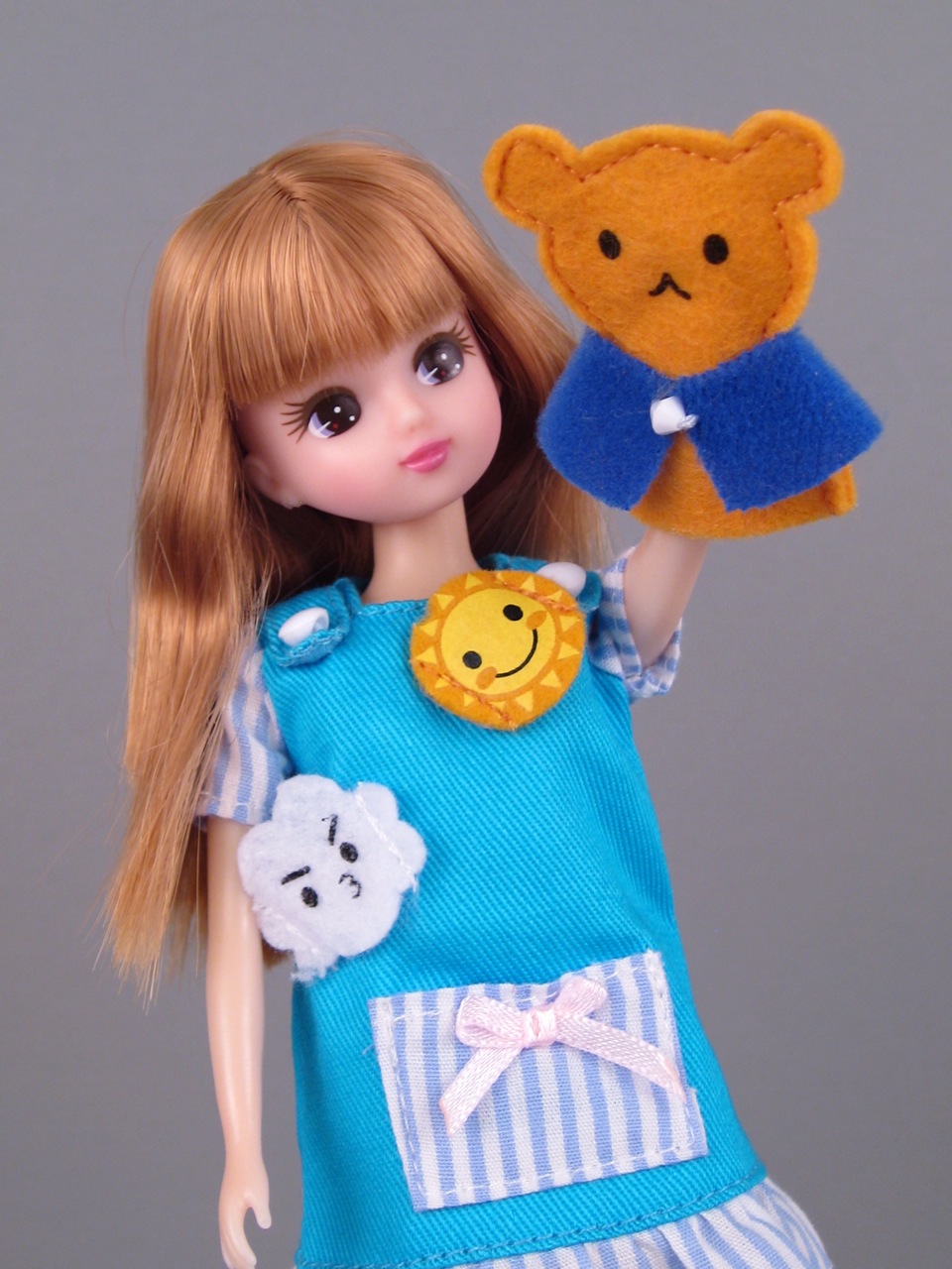 three legged licca chan