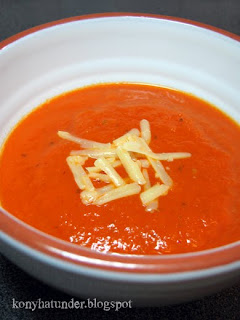 roasted-pepper-tomato-onion-soup