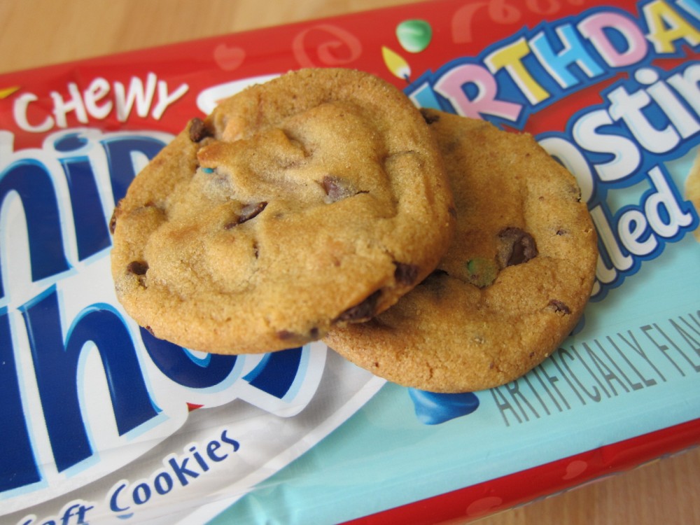 Review Nabisco Birthday Frosting Filled Chips Ahoy Cookies Brand