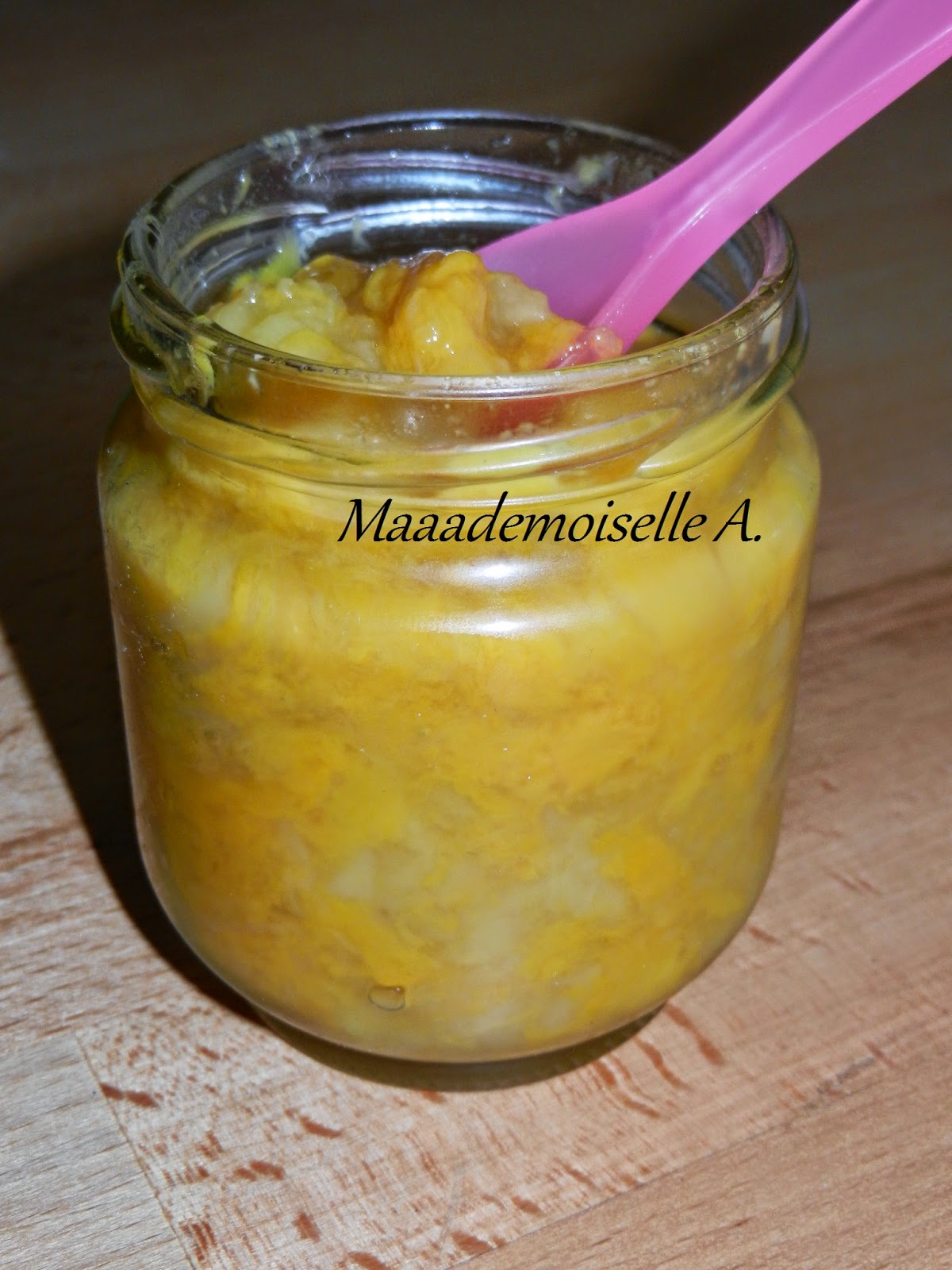 Maaademoiselle A. Recette de petit pot pour bébé Compote Pomme