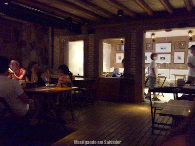 Pizza da Chapada: Salão principal e salão de eventos (ao fundo) Pizza da Chapada: Salão principal e salão de eventos (ao fundo)