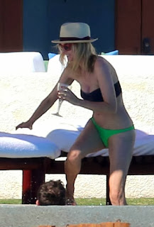 English: Diane Kruger Green Bikini Thanksgiving day Mexico