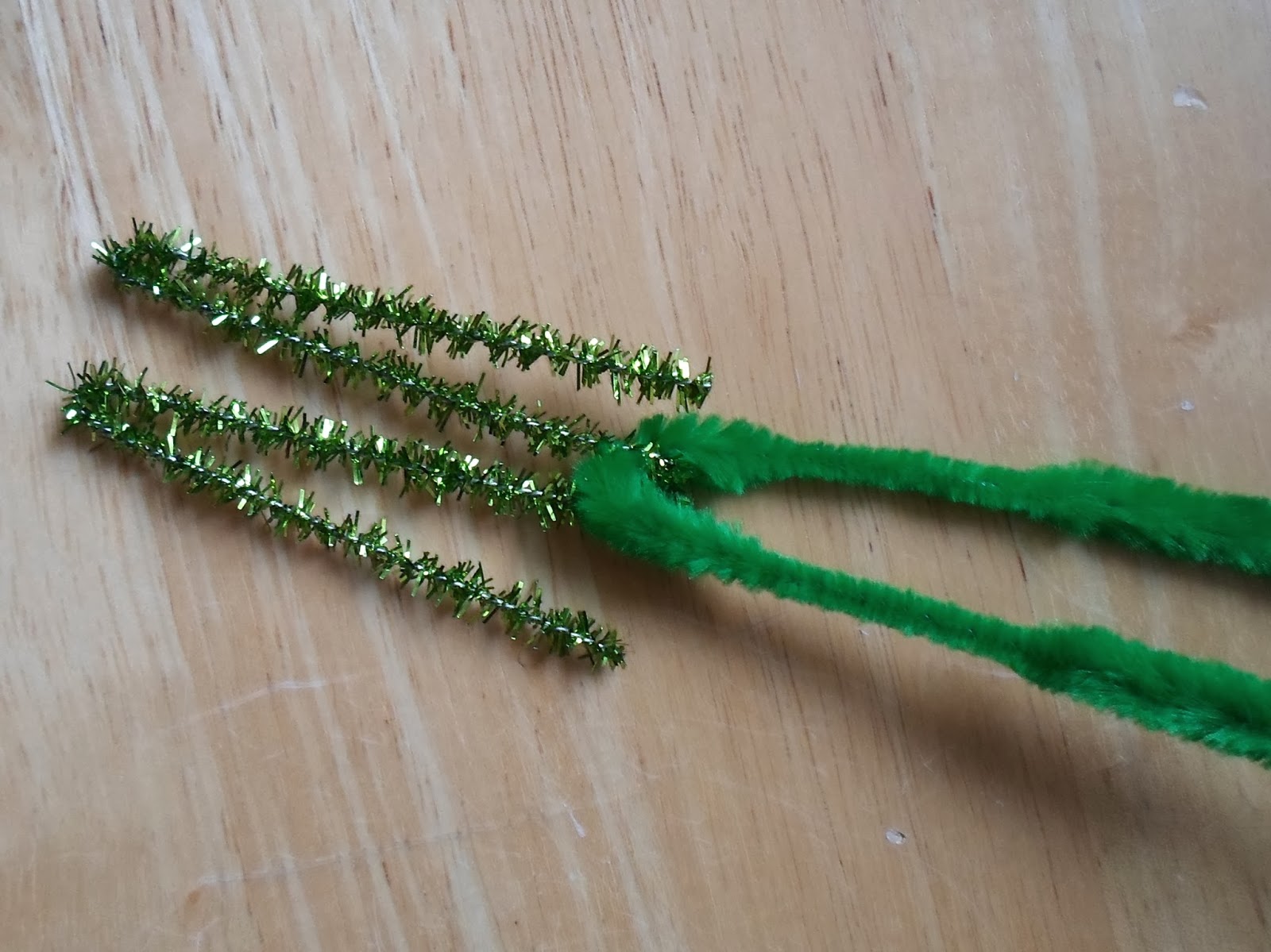 Happier Than A Pig In Mud Craft Your Own Elf from a Bead, Pipe