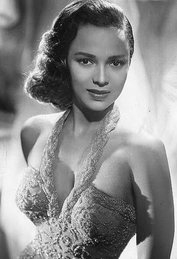 Redefining the Face Of Beauty : BEAUTIFUL WOMEN IN BLACK AND WHITE!