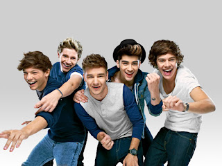 One Direction have sent &lsquo;thoughts and prayers&rsquo; to the family of a crew member who died on tour