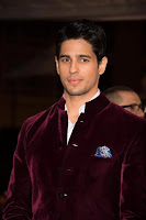 Download Sidharth Malhotra Hot Photos