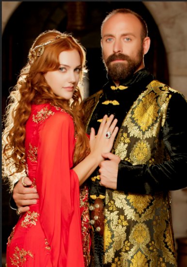 hürrem-sultan-kıyafetleri