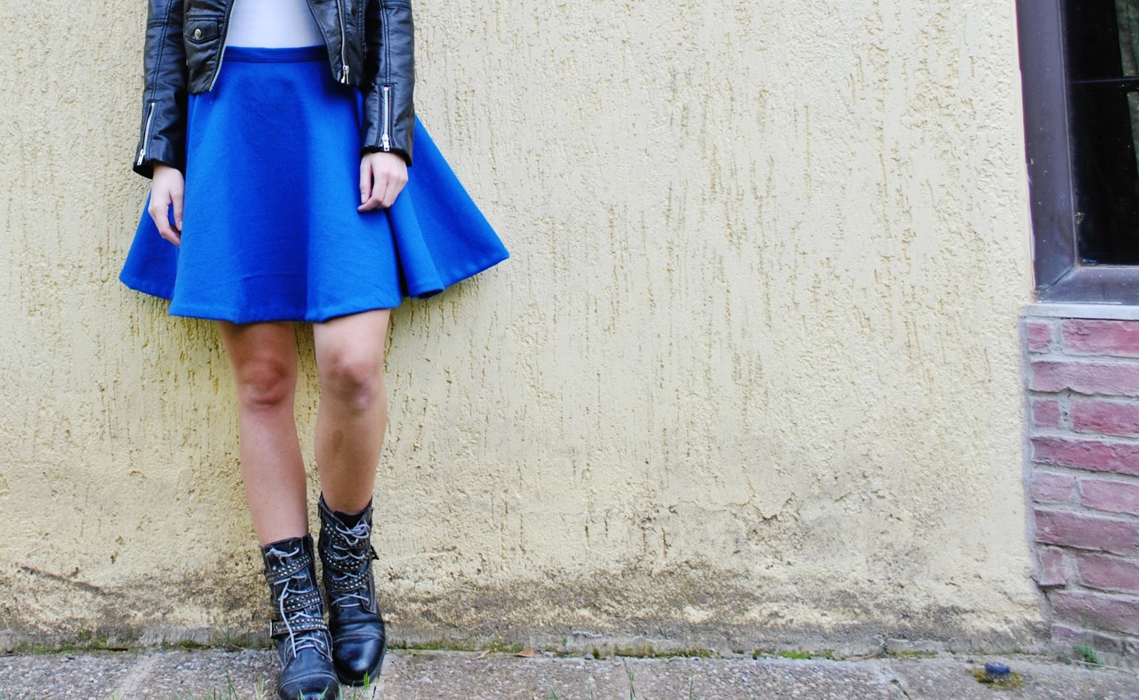 Cobalt blue skater skirt //THE WARDROBE PROJECT//