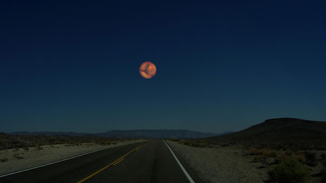 Marte si estuviera a la misma distancia de la Tierra que la Luna Marte si estuviera a la misma distancia de la Tierra que la Luna