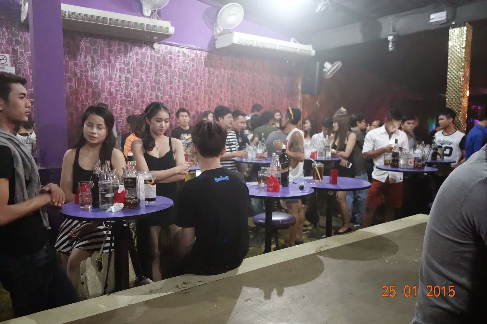 ChristianPFC Adventures in Thailand UD gay disco in Udon Thani