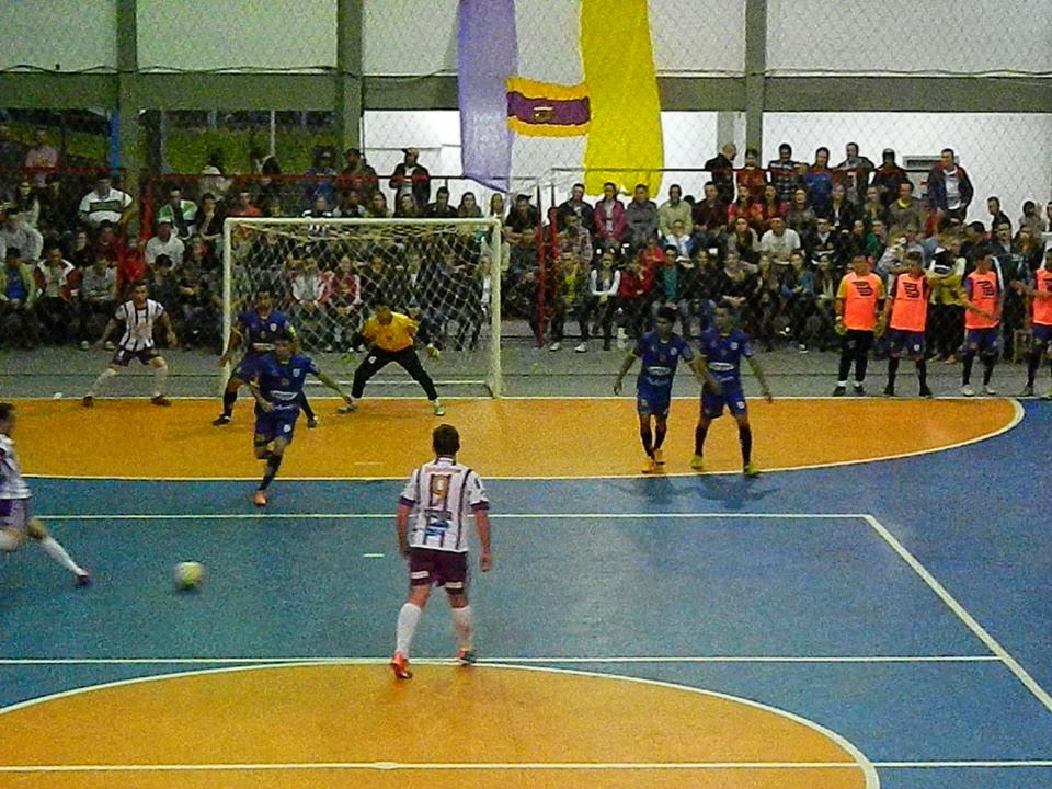 ADCH: CHAPADA VENCE SALTO DO JACUÍ NO FUTSAL