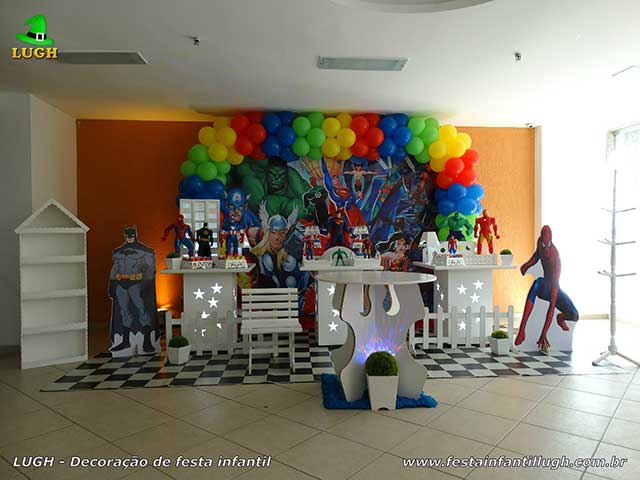 Decoração de aniversário tema Super-heróis - Festa infantil