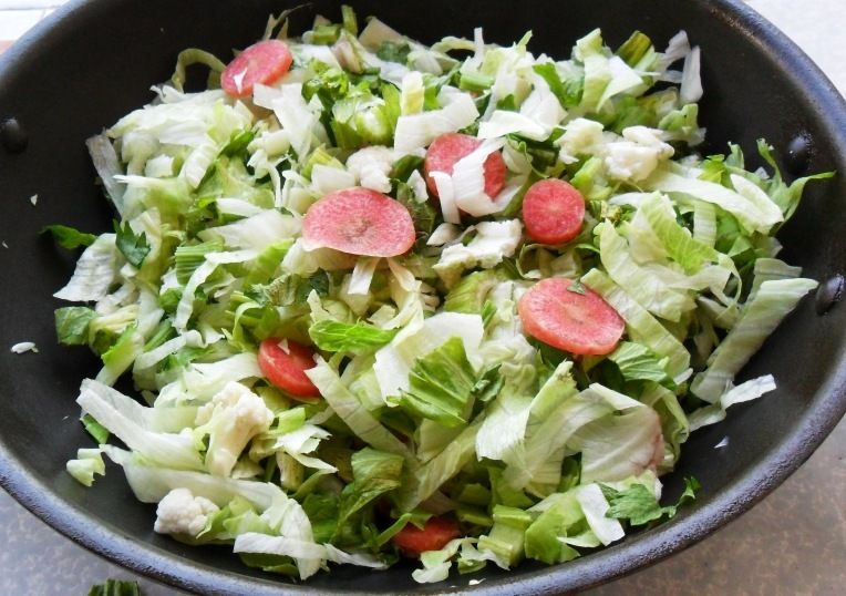 RAWk Me! Celery, Carrot, Lettuce, Cauliflower Salad